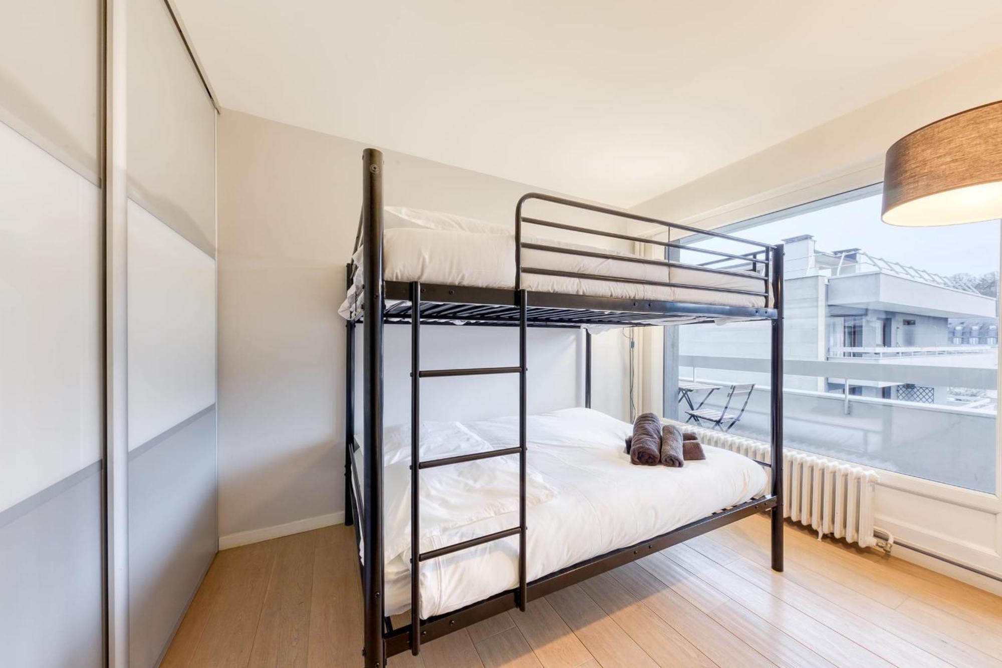 Grand Appartement Spacieux - Proche Paris Sevres Exterior photo